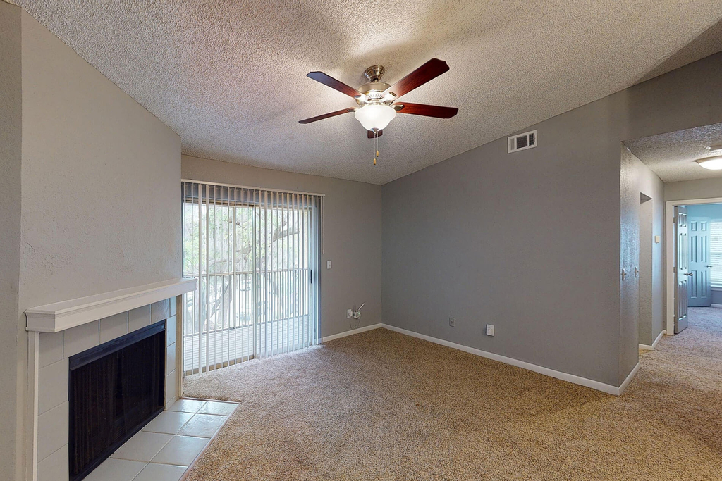 700 Altamira Circle - Photo 10