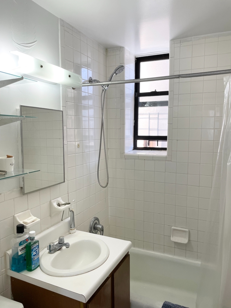 162 Lenox Avenue - Photo 8