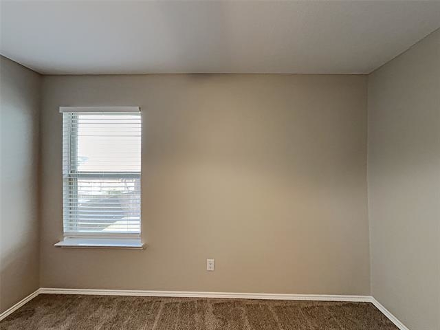 2905 Englenook Drive - Photo 6