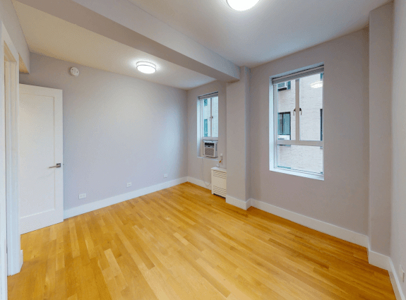 752 West End Avenue - Photo 6