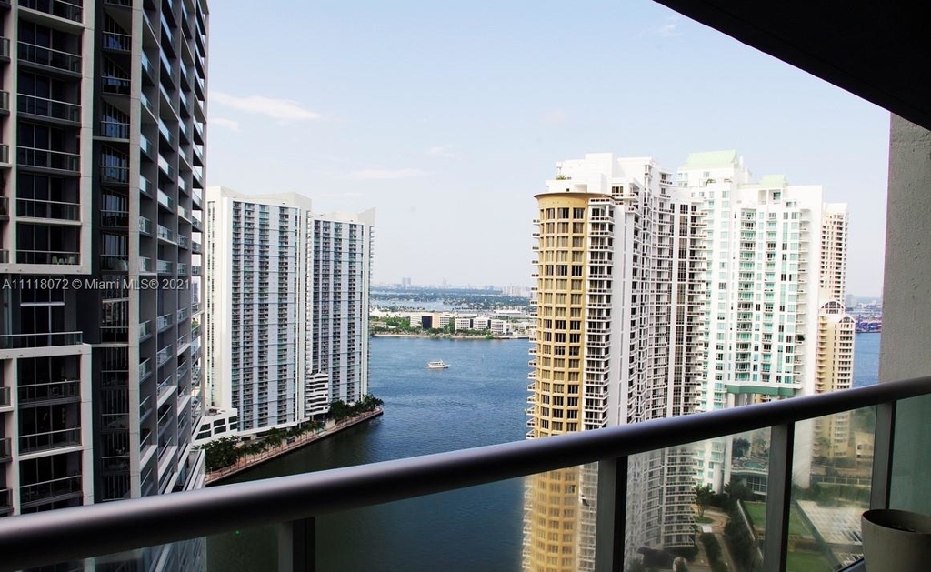 495 Brickell Ave - Photo 7