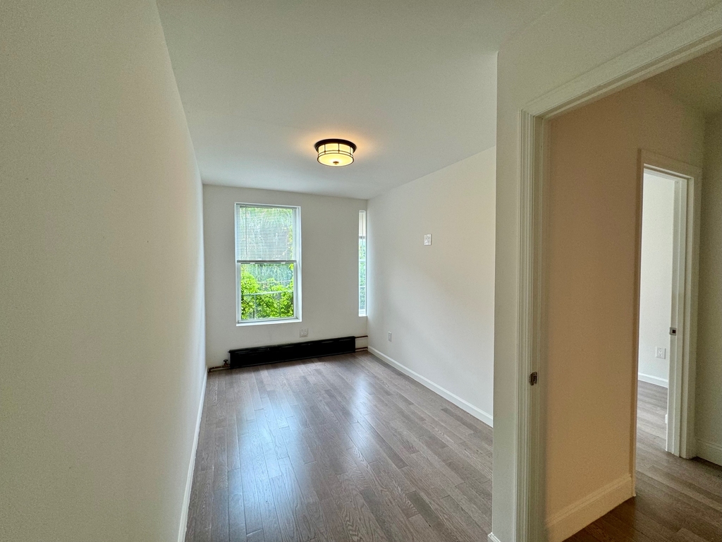 318 East 104th Street - Photo 6