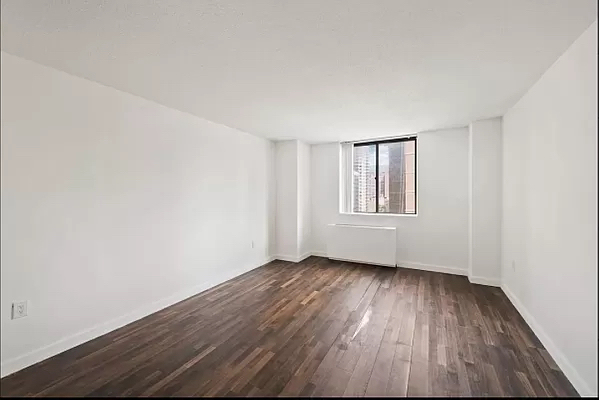 184 Lexington Avenue - Photo 1