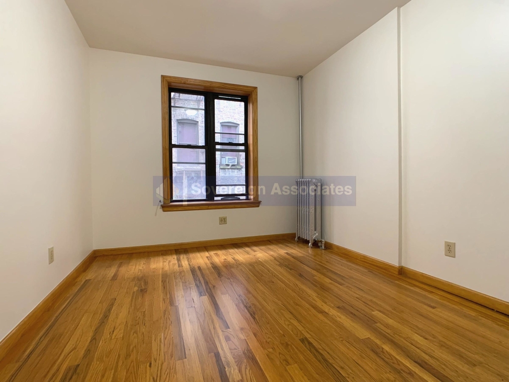 75 Cabrini Boulevard - Photo 0