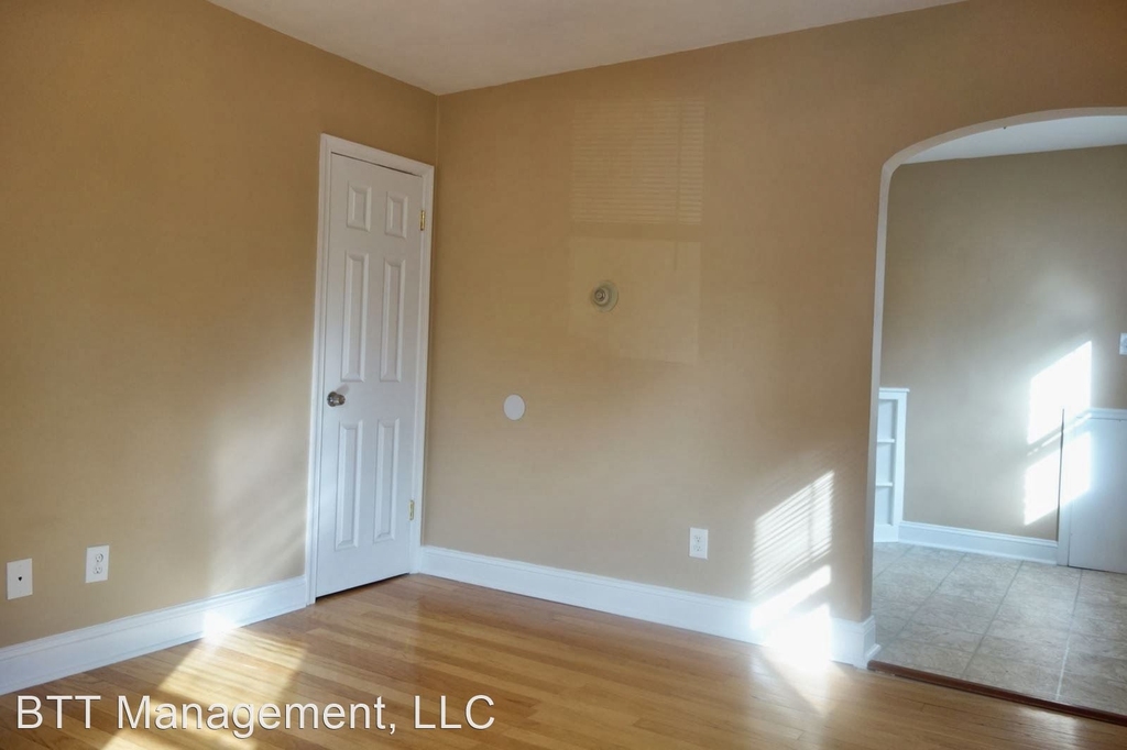 8105 Greenwood Ave - Photo 10