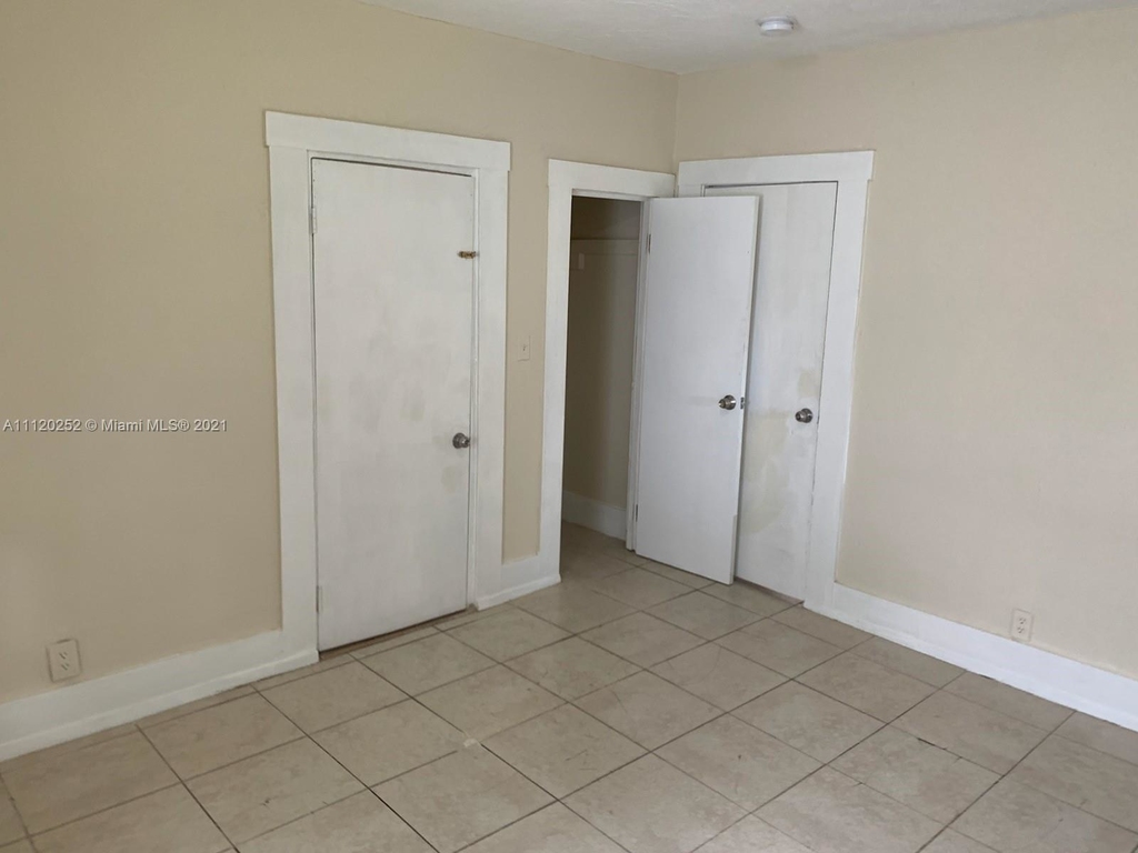 2780 Nw 57th St - Photo 53