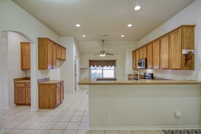 1602 Woodhaven Court - Photo 3