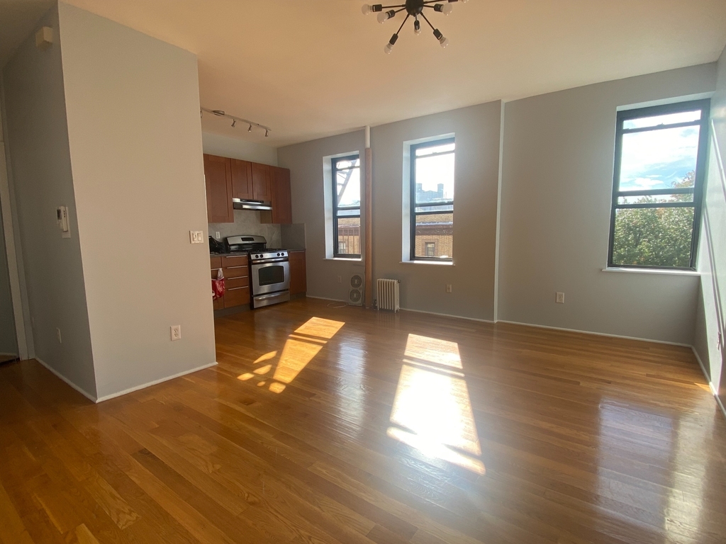 7609 4th Avenue - Photo 1