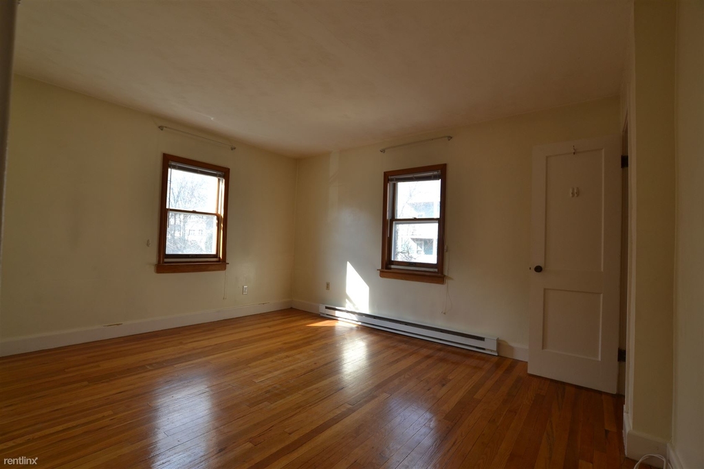 38 Beechcroft St Apt 3 - Photo 1