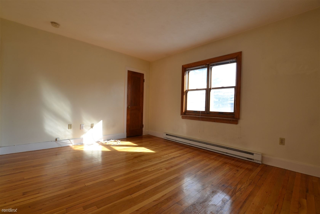 38 Beechcroft St Apt 3 - Photo 5