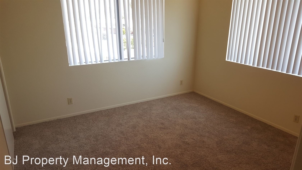 14501 Cerise Ave. - Photo 10