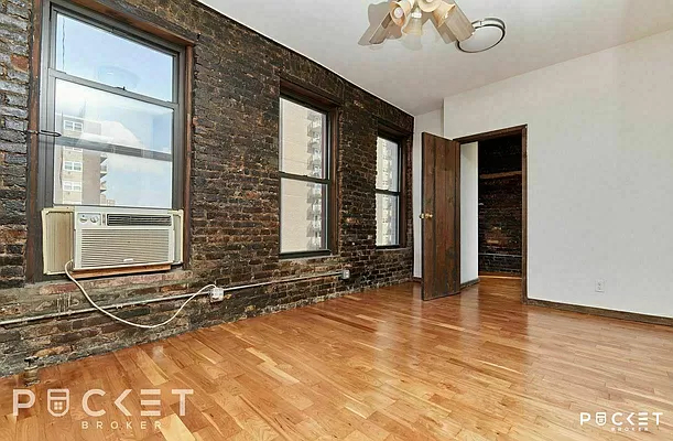 647 East 11th Street - Photo 3