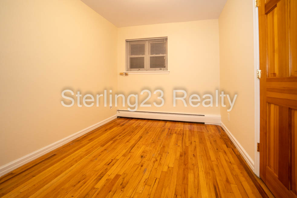 23-58 37th Street - Photo 4