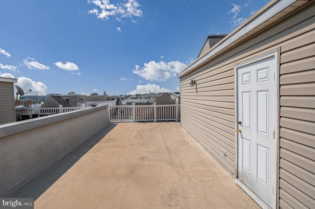 1224 Harbor Island Walk - Photo 37