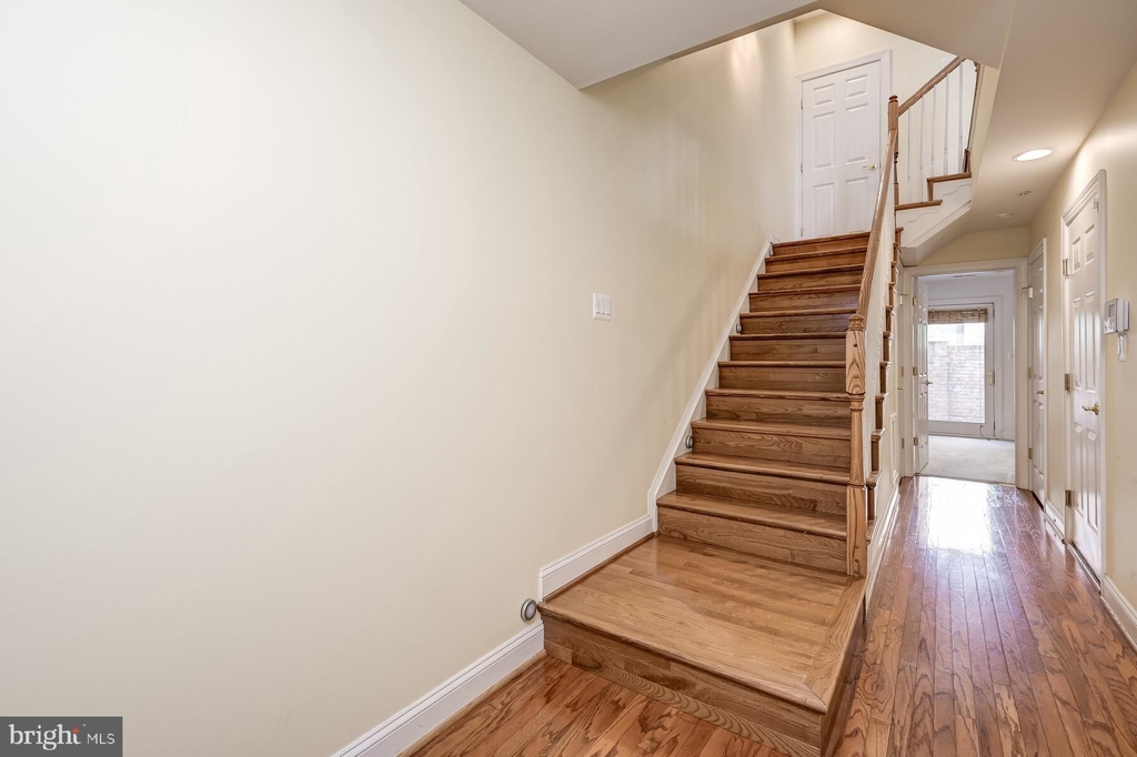 1236 Harbor Island Walk - Photo 3