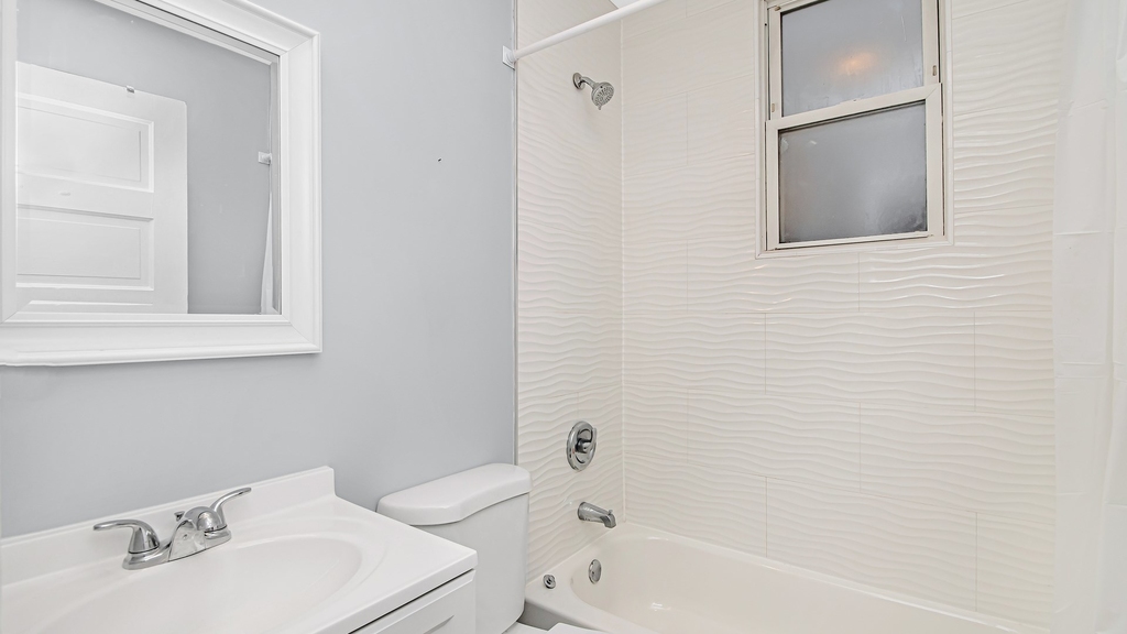 1308 W Byron Street #2 - Photo 10