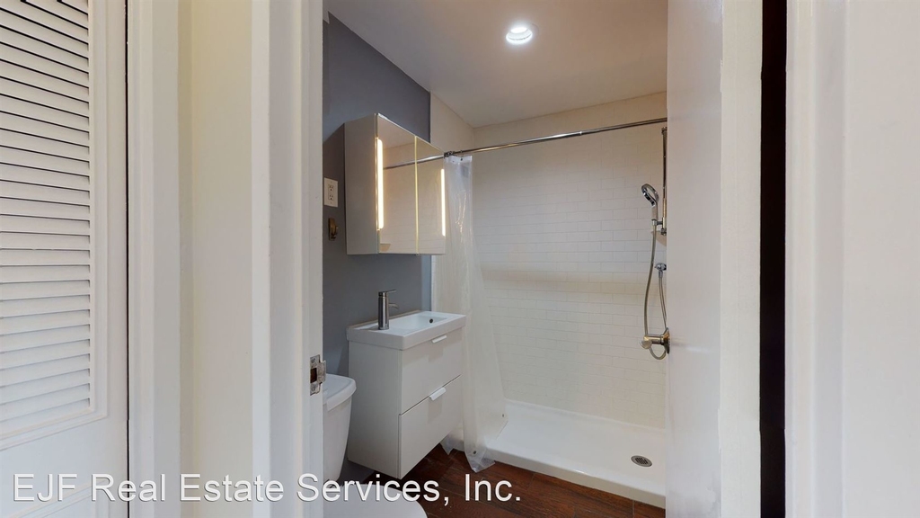 10401 Grosvenor Place Unit 218 - Photo 2