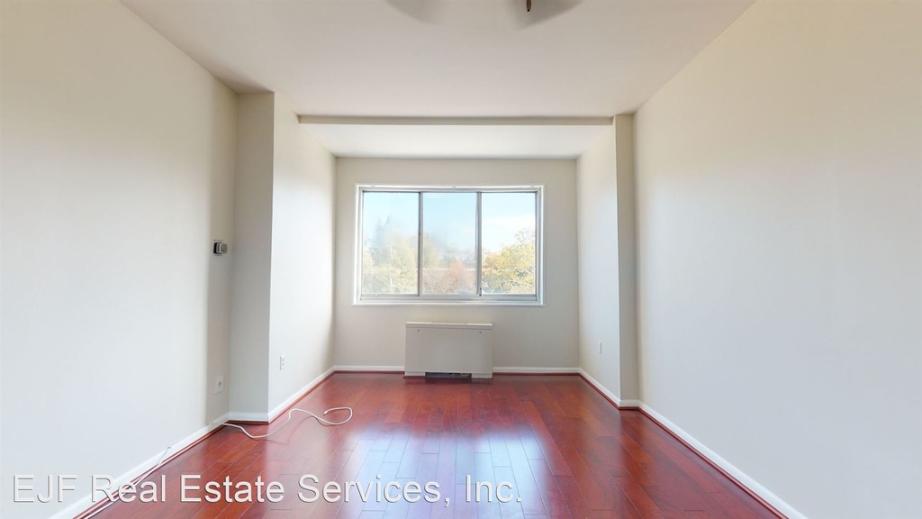 10401 Grosvenor Place Unit 218 - Photo 22