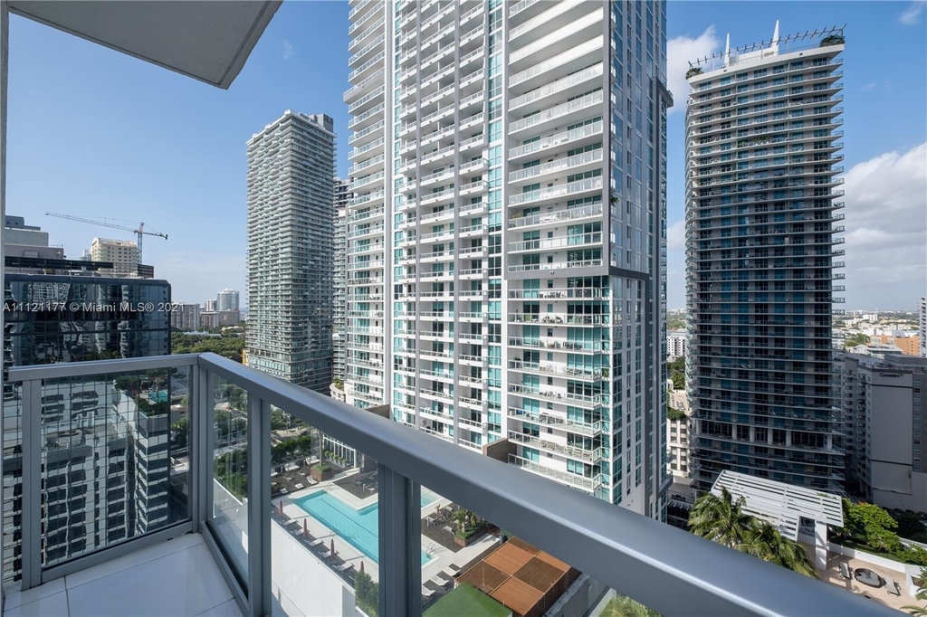 1060 Brickell Ave - Photo 7