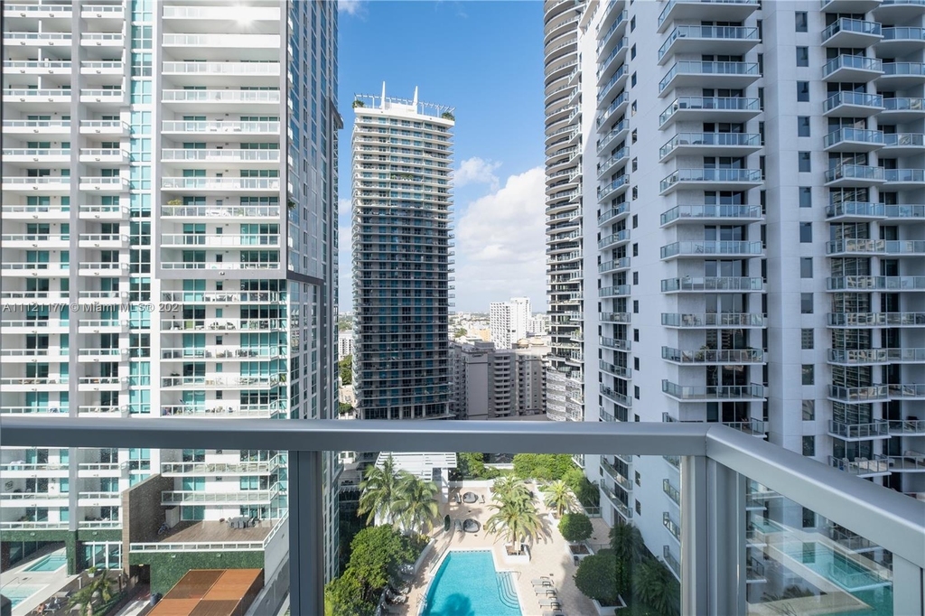 1060 Brickell Ave - Photo 9