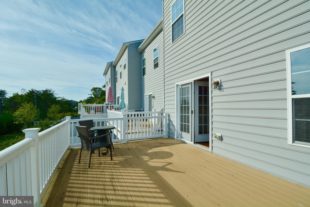 1792 Rockledge Terrace - Photo 18