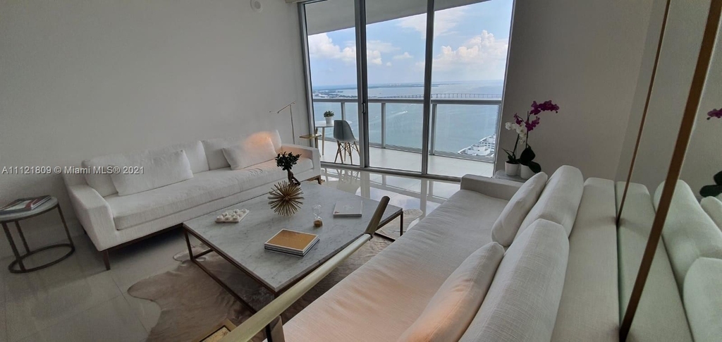 495 Brickell - Photo 1