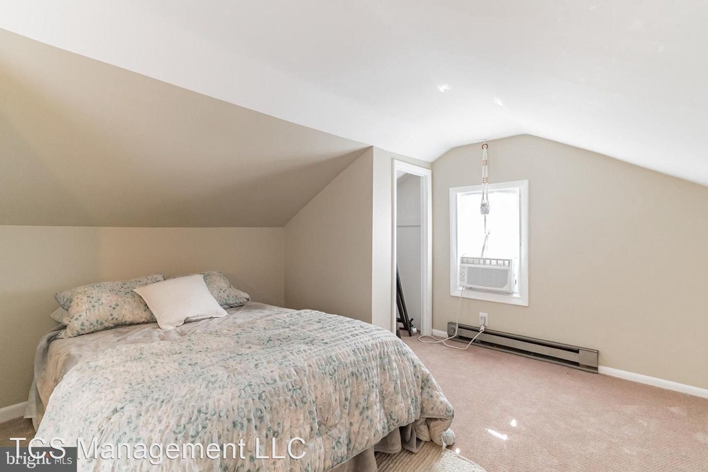 313 West 4th Avenue - Photo 11