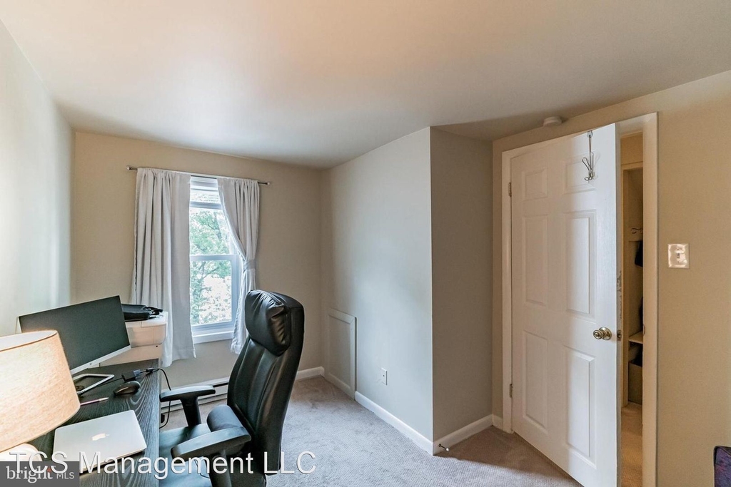 313 West 4th Avenue - Photo 16