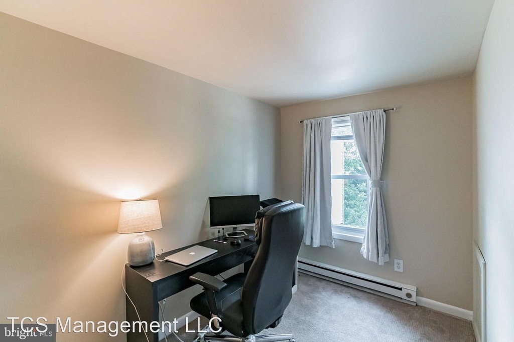 313 West 4th Avenue - Photo 22