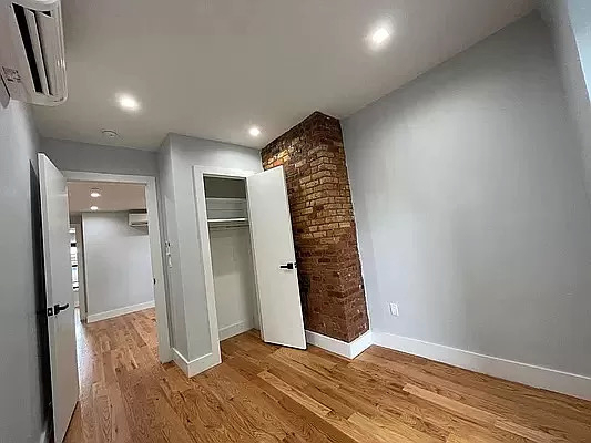 225 Halsey Street - Photo 4