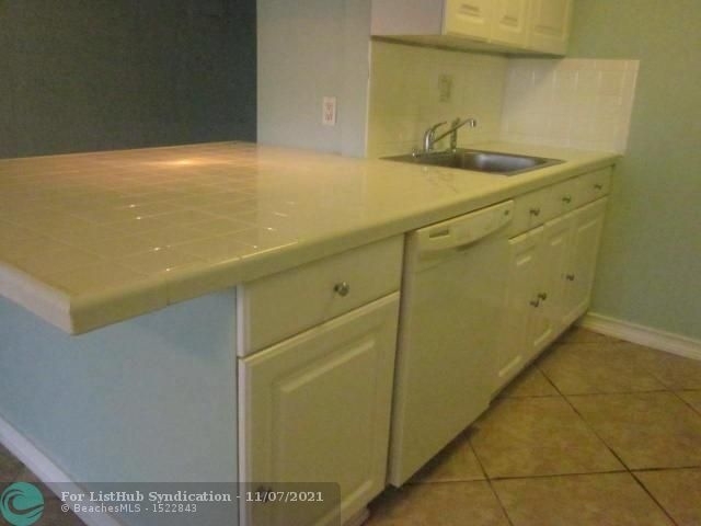 720 Orton Ave - Photo 13