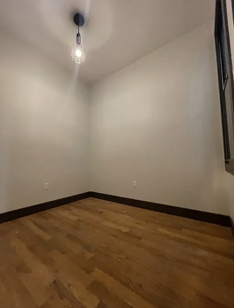 548 Kosciuszko Street - Photo 6