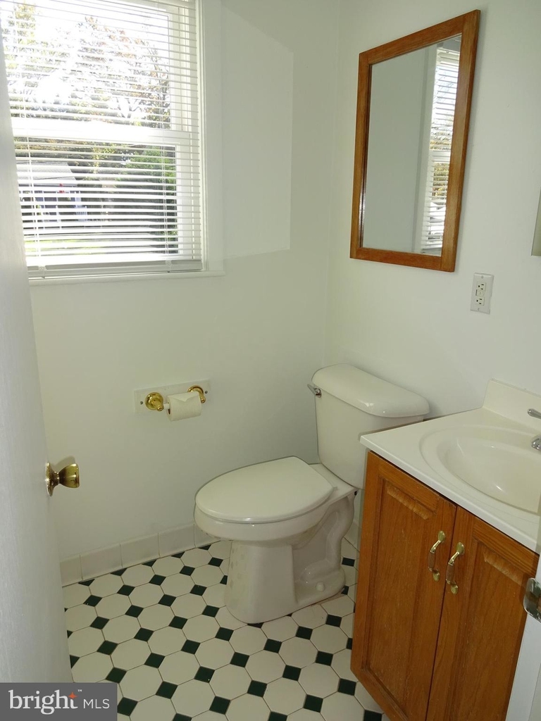 1212 Harrison Avenue - Photo 17