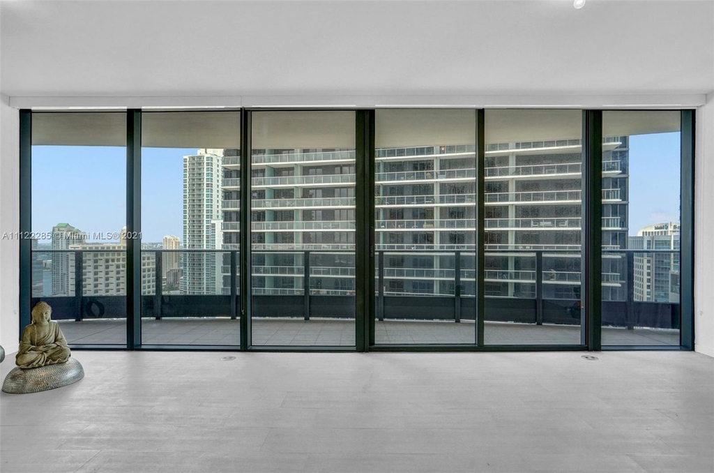 1000 Brickell Plz - Photo 19