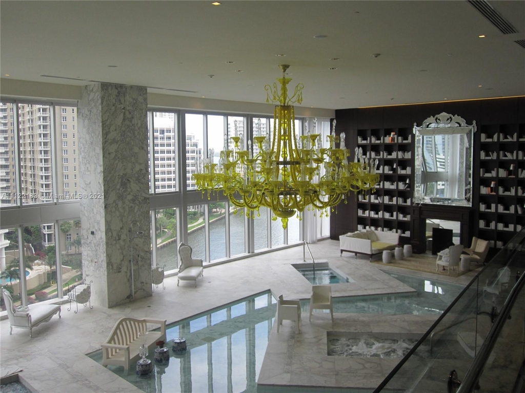 465 Brickell Ave - Photo 11