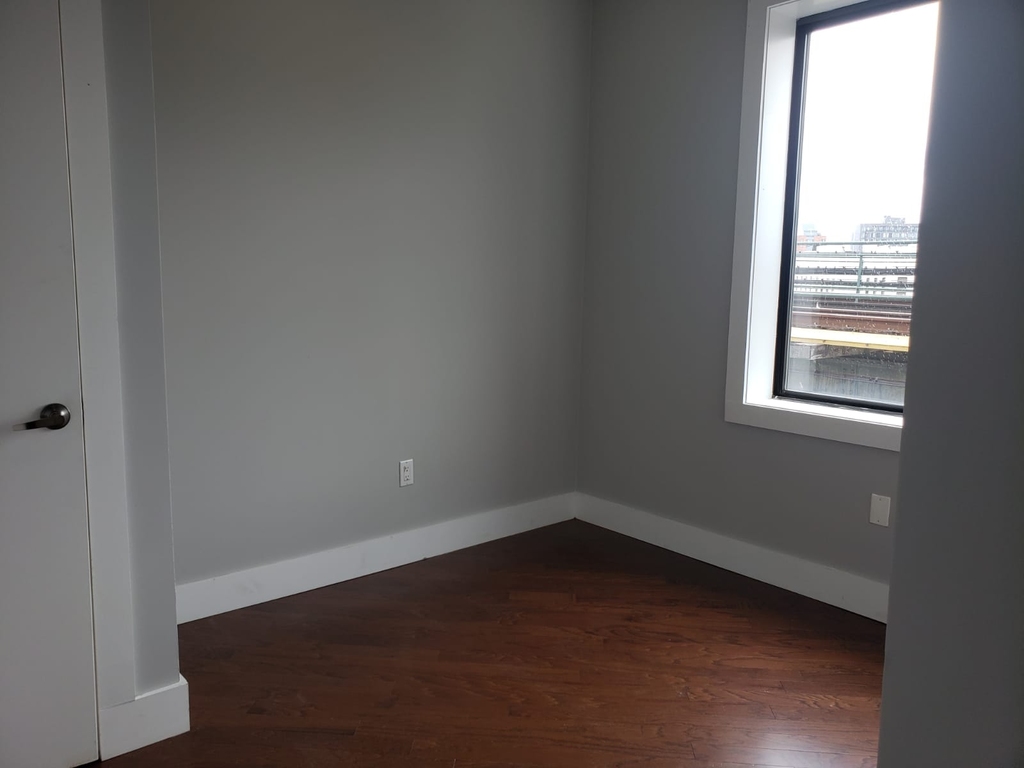 1350 Myrtle Avenue - Photo 14