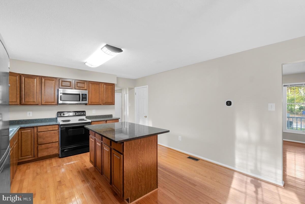 10054 Cotton Mill Lane - Photo 14