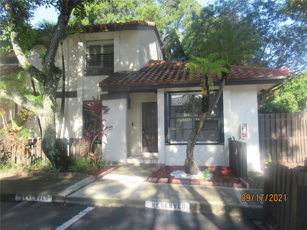 13236 Sw 111th Ter - Photo 0