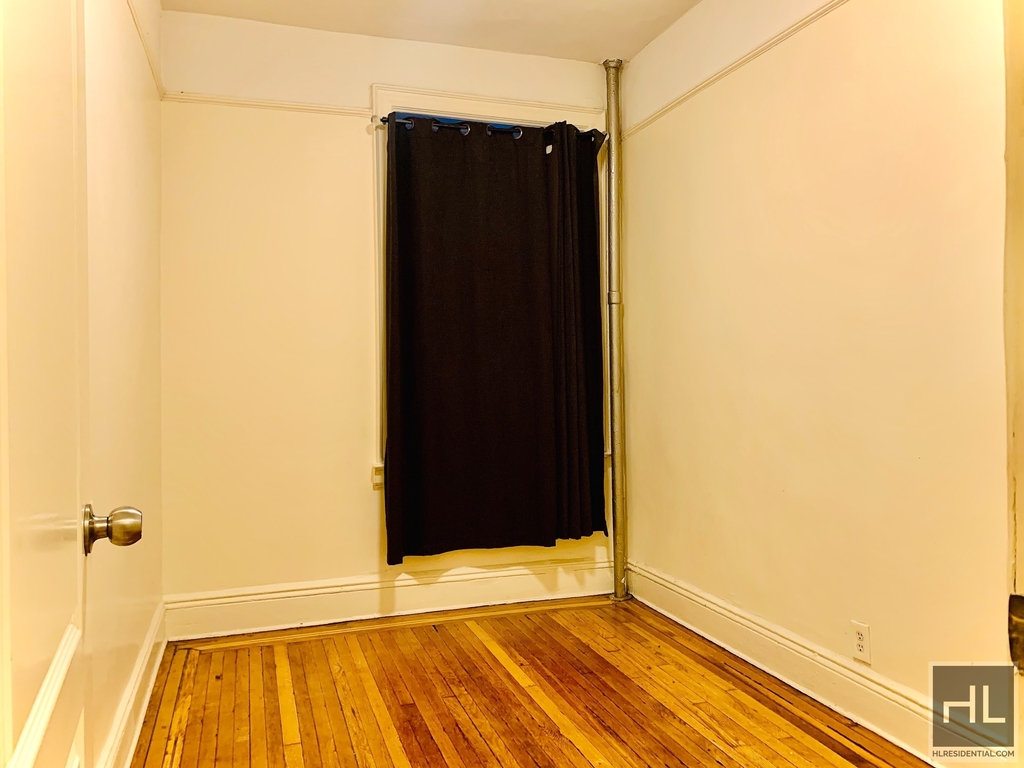 528 West 136 Street - Photo 3