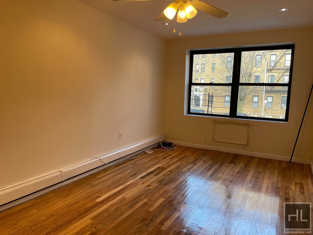 370 Lefferts Avenue - Photo 2