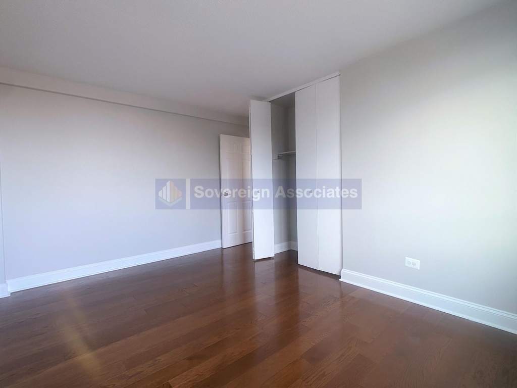 3333 Broadway - Photo 7