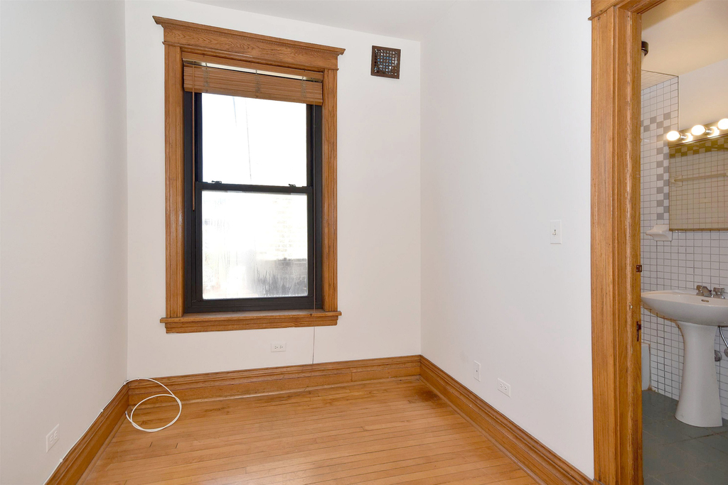 3352 North Halsted Street - Photo 12