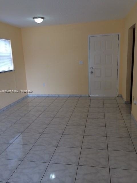 7429 Sw 152nd Ave - Photo 5