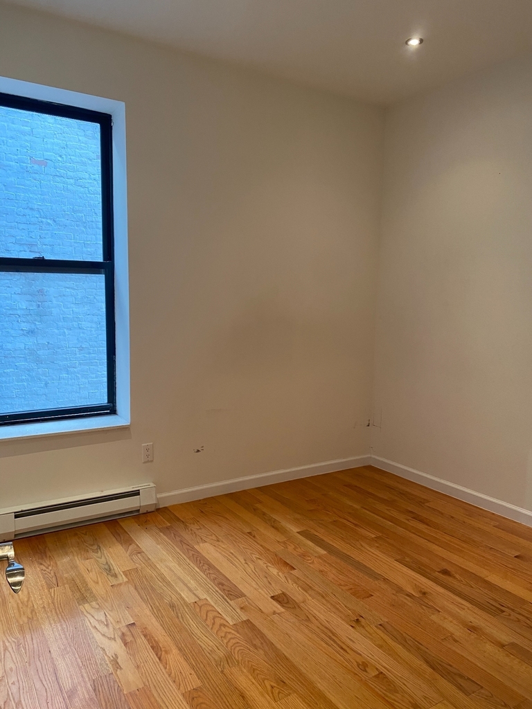 240 West 115th Street - Photo 8