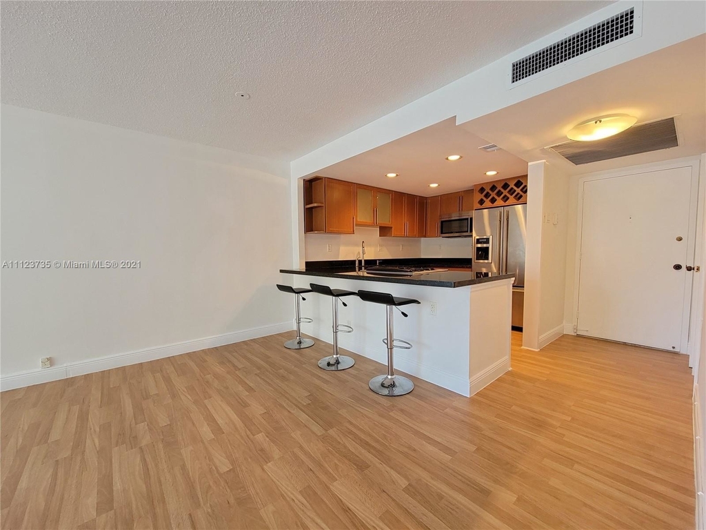 2030 S Ocean Dr - Photo 3