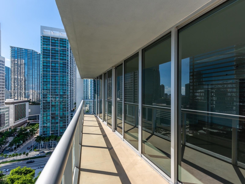 495 Brickell Ave - Photo 25