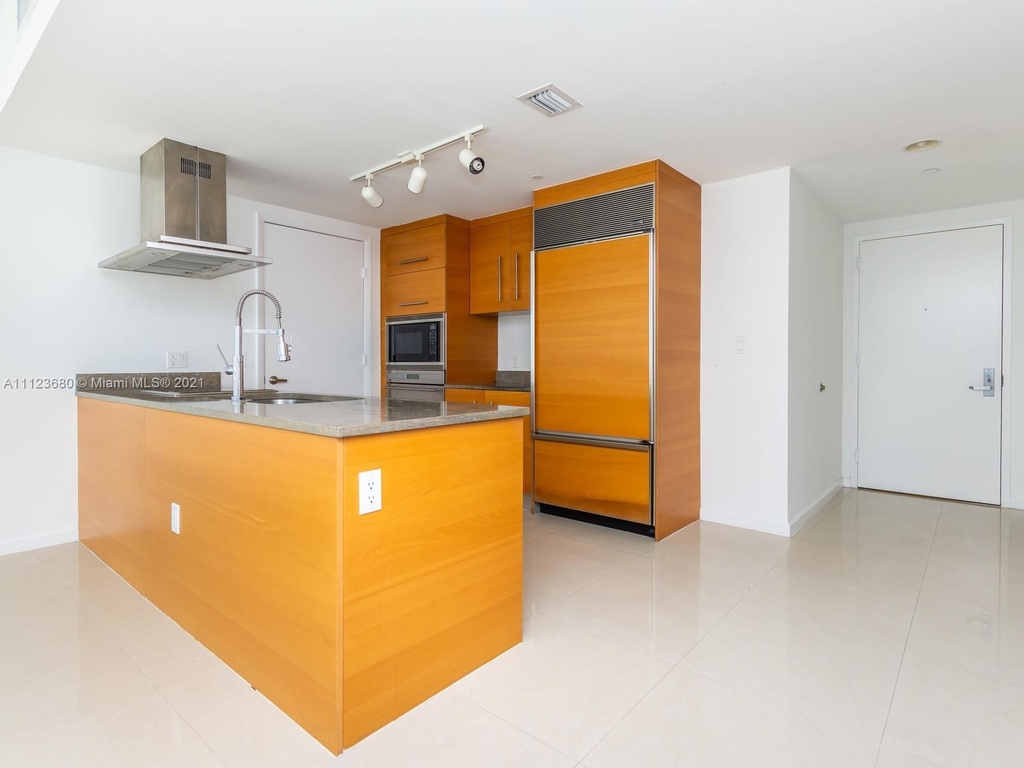 495 Brickell Ave - Photo 6