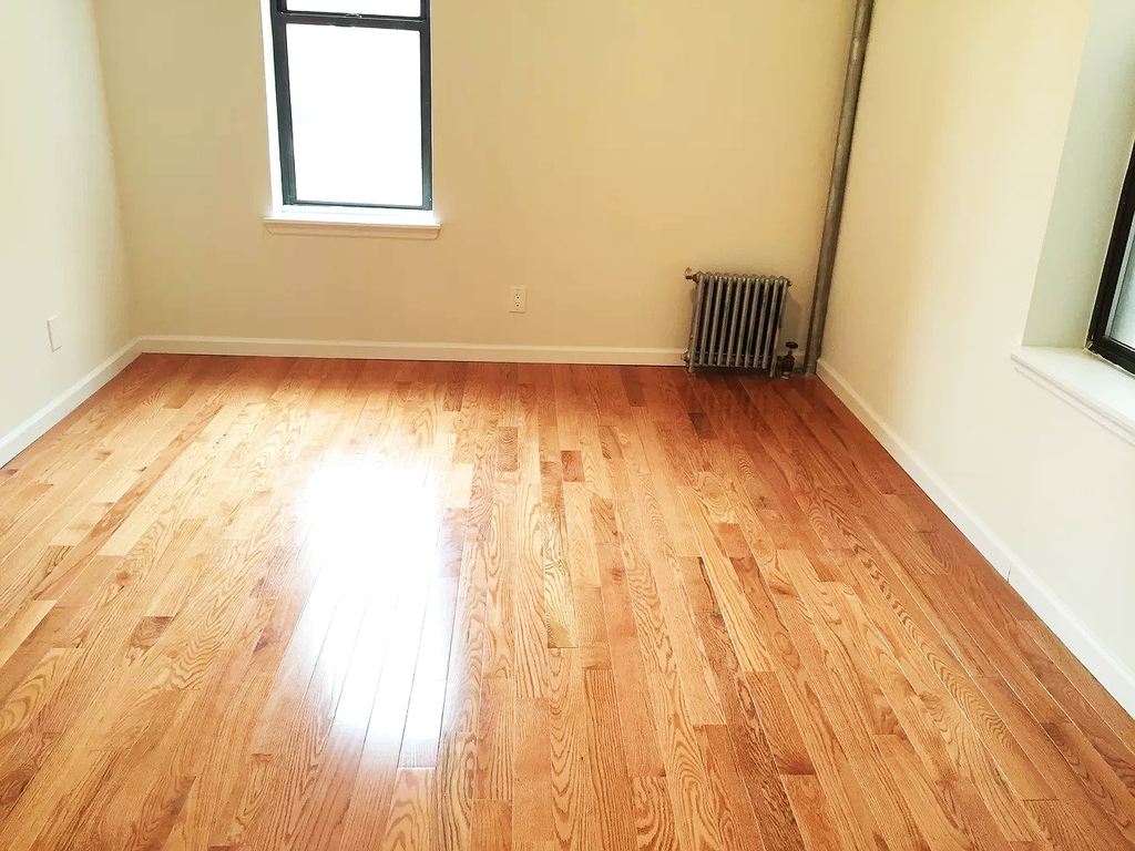 170 Fenimore Street - Photo 2