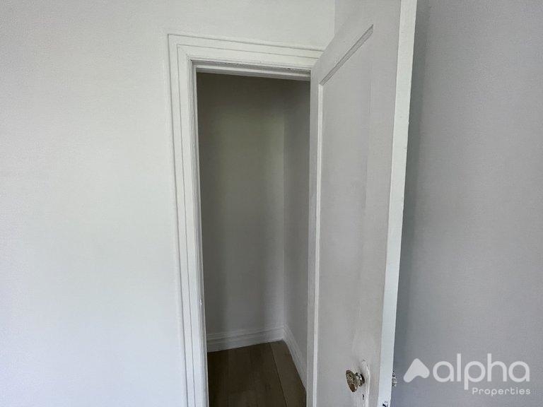 211 E 14 St. - Photo 2