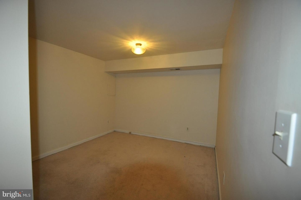 2742 Hunters Gate Ter - Photo 14